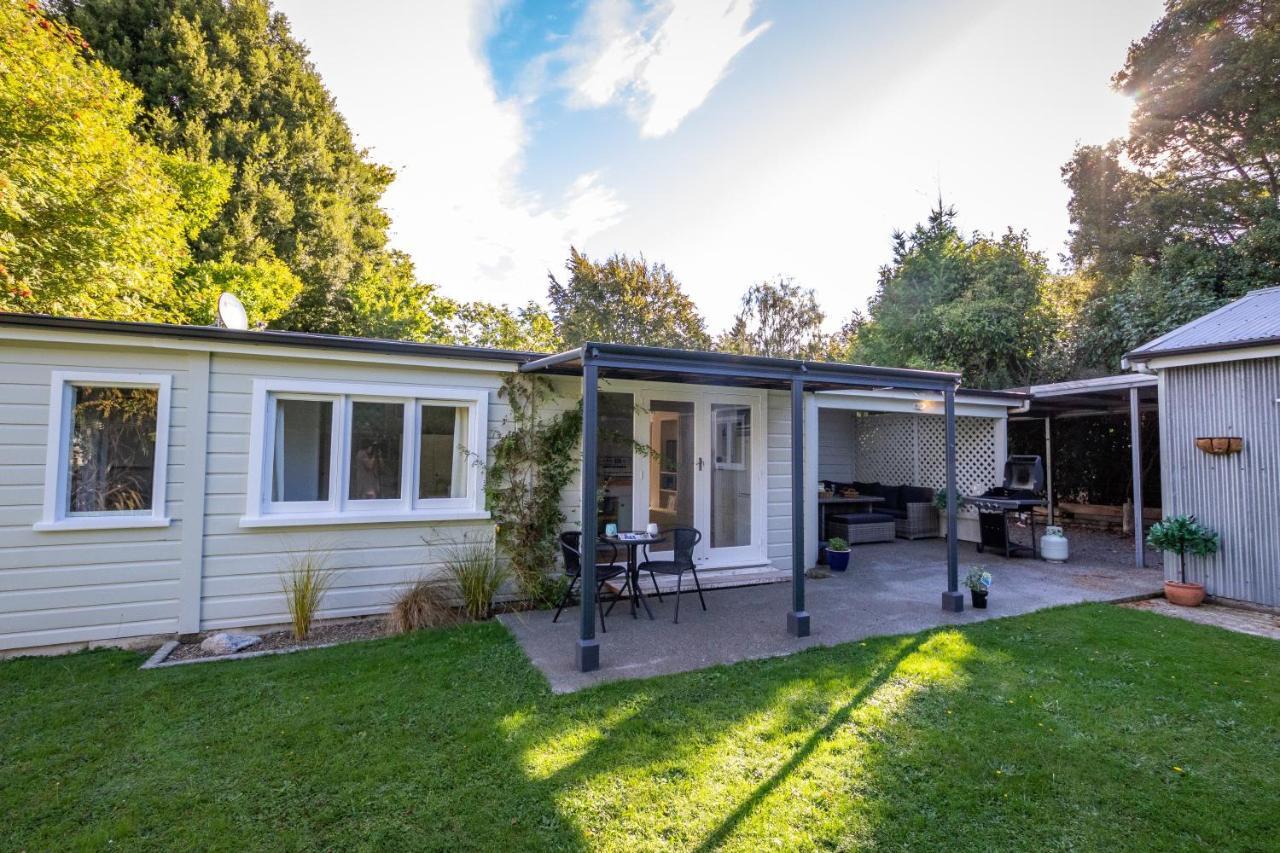 Hop, Skip And Jump To The Lake - Te Anau House Extérieur photo